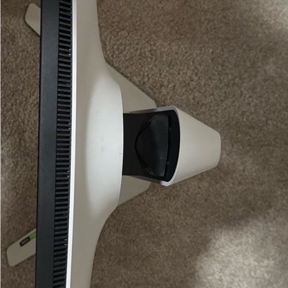 Alienware AW2720HF 27 inch Widescreen LCD Monitor - White - Picture 3 of 6